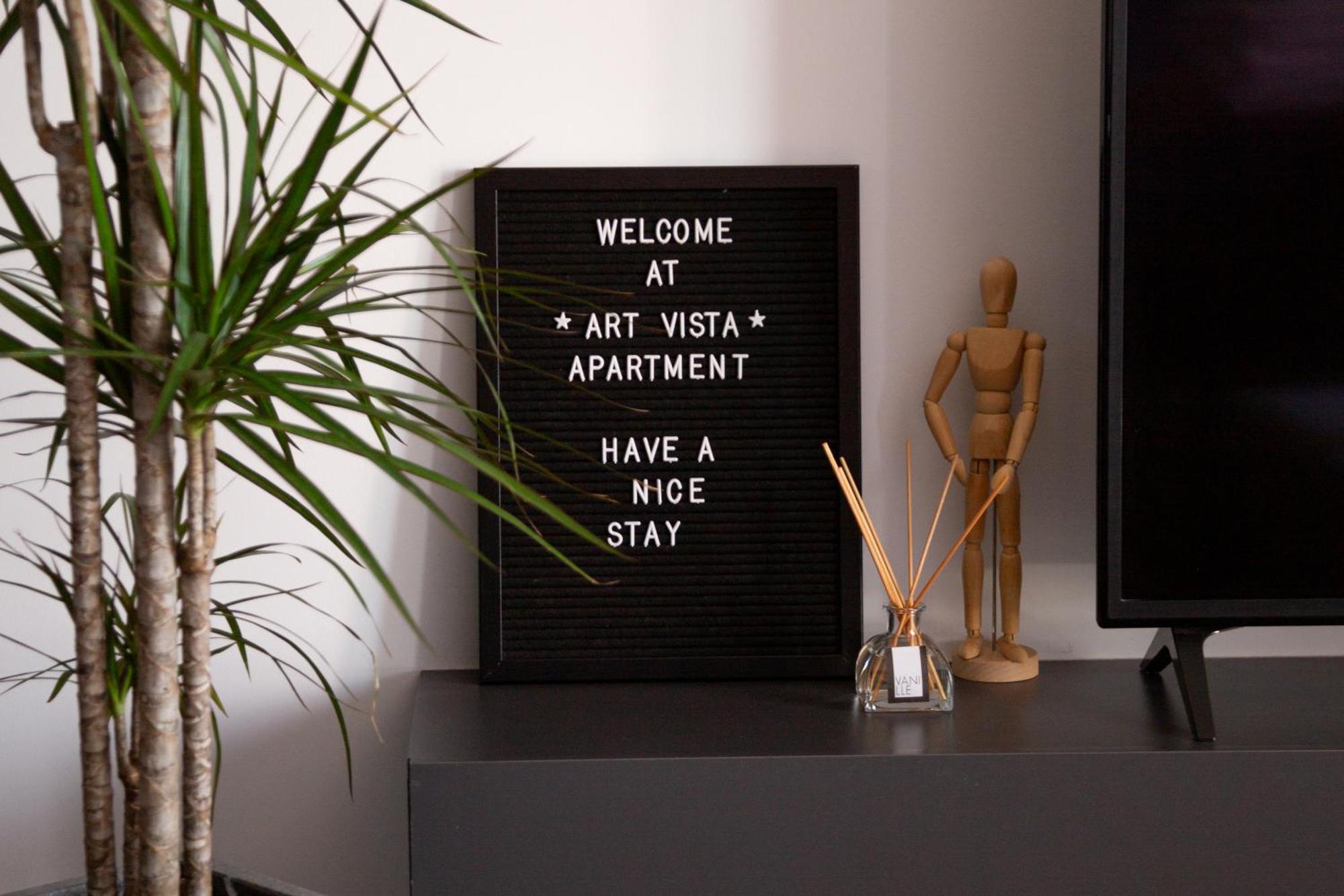 Art Vista Apartment Тирана Екстер'єр фото